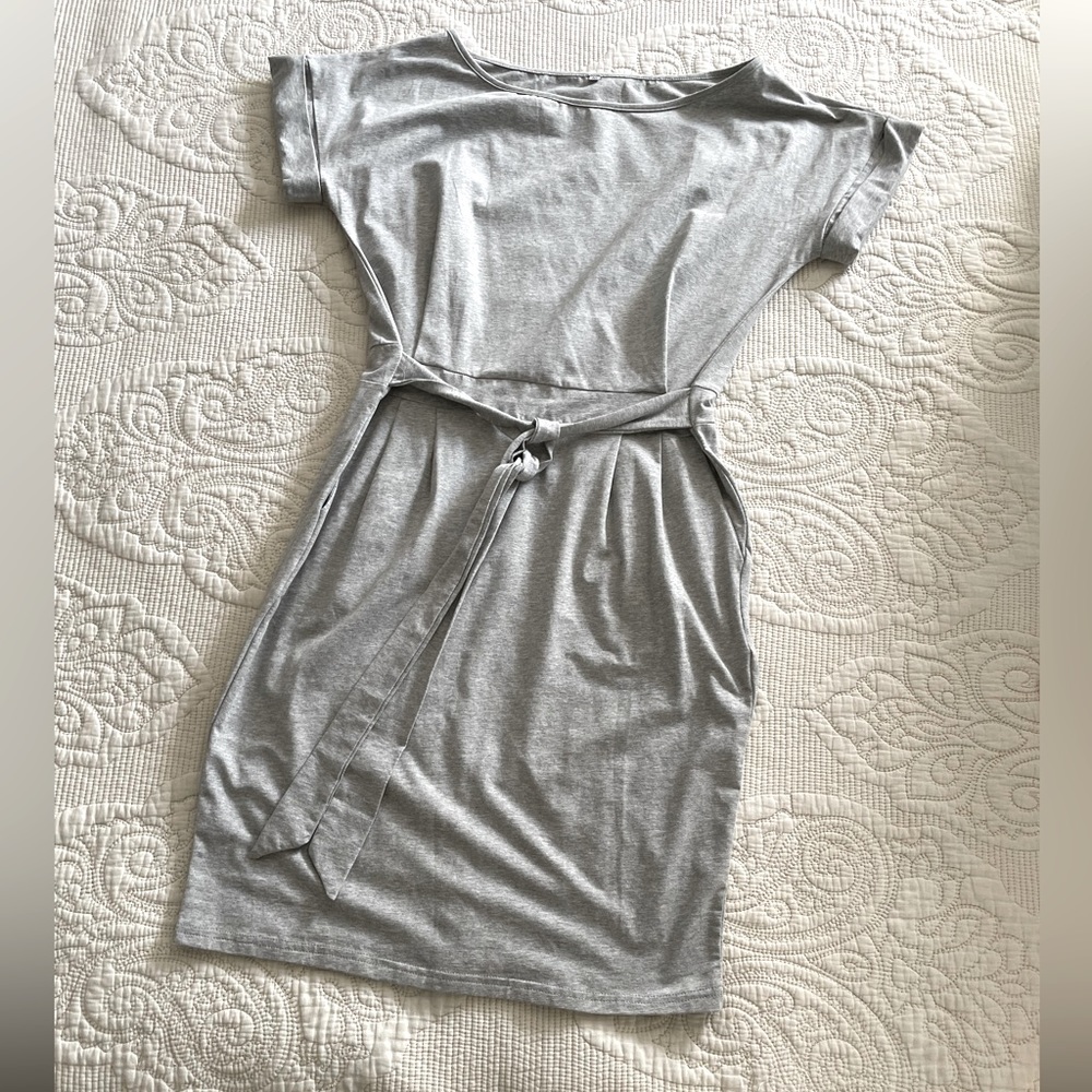 Tee shirt Dress Grey - Picture 1 of 8